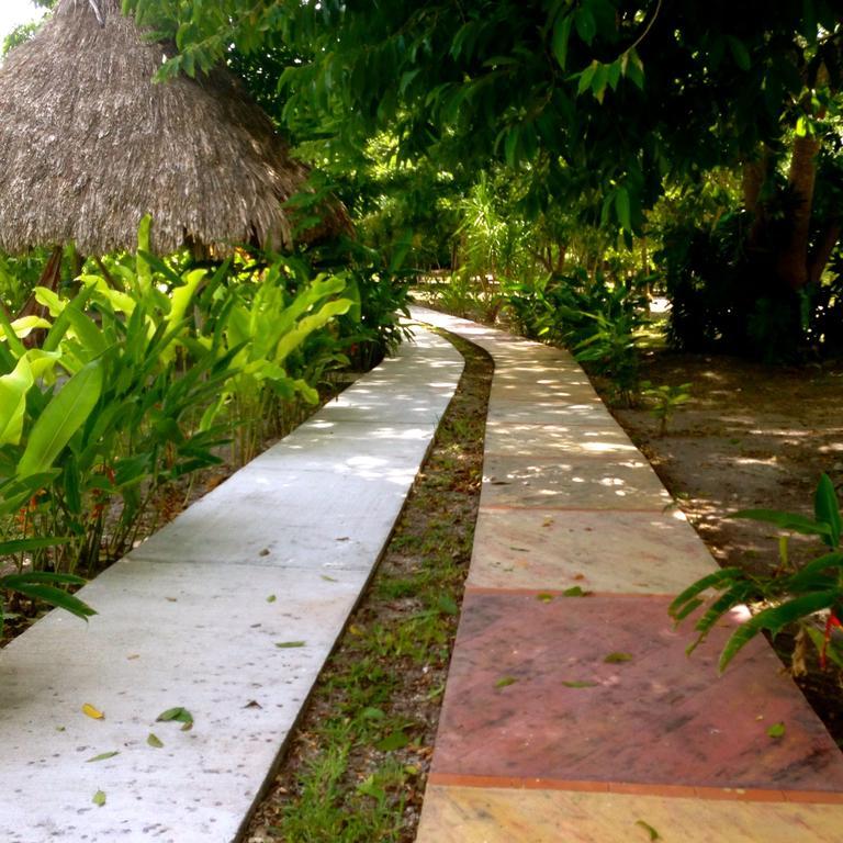 Hotel Villas Magen El Remate Esterno foto